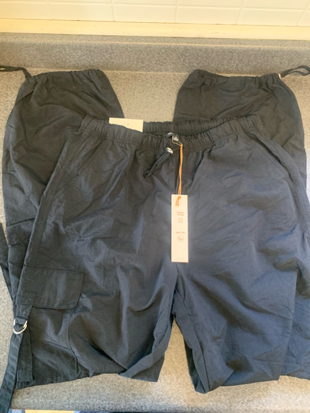 Love Tree Parachute pants Cargo Black Adjustable elastic waist & ankles Sz S NWT